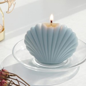 Scented wax seashell shaped candle