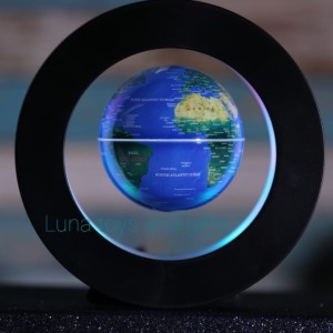 Eco Land Floating Globe